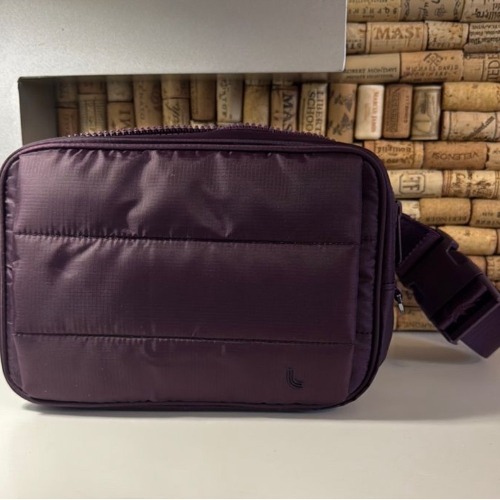 Lolë Handwarmer Belt Bag